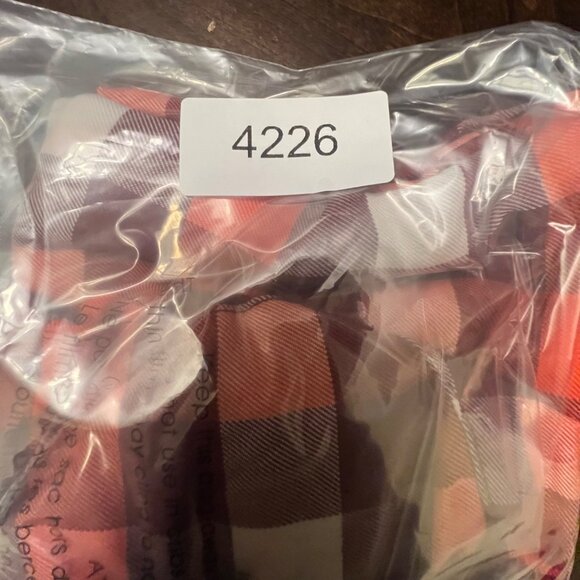 All In Motion Red & Black Checkered Long Sleeve Shirt‎ Size L - Picture 8 of 8